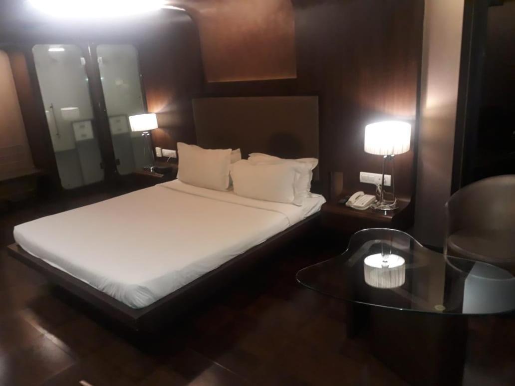 Cocoon Luxury Business Hotel Dhanbad Bagian luar foto